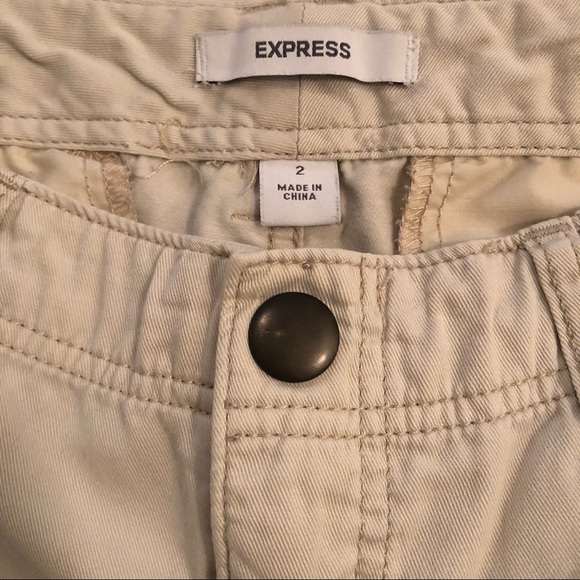 Express ivory mini skirt - Picture 3 of 4